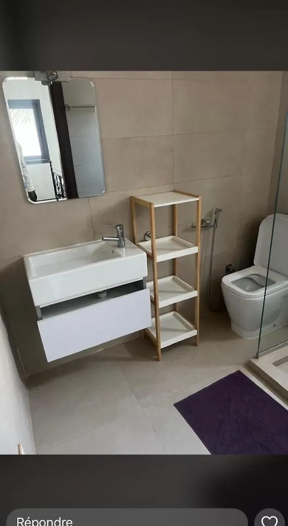Apartment Appartement F4 Luxe - 3 Chambres Avec Jardin - Almadies Dakar