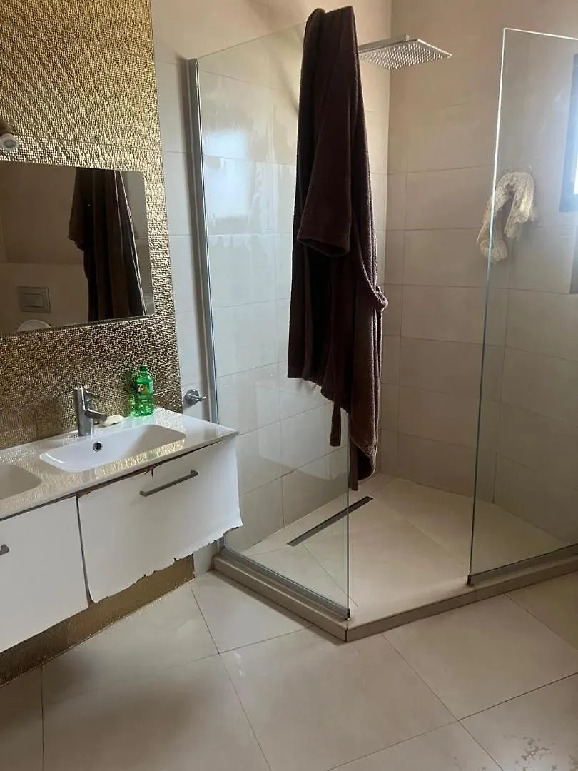 Appartement F4 Luxe - 3 Chambres Avec Jardin - Almadies Dakar 0*,  Senegal